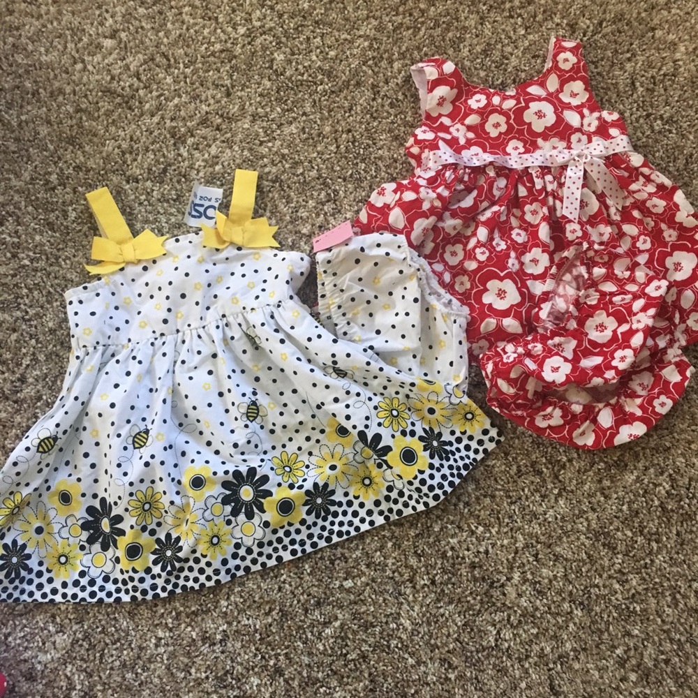 Girls sun dresses size 12 months.